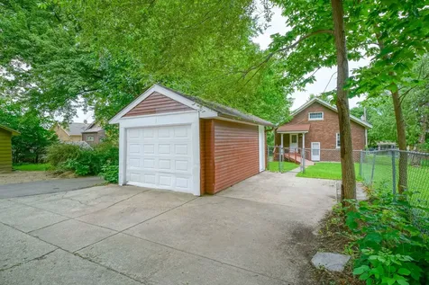 1535 Benton Street Rockford IL 61107