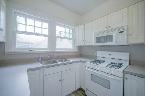 1535 Benton Street Rockford IL 61107