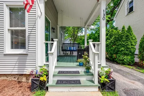 130 East North Avenue Lake Bluff IL 60044