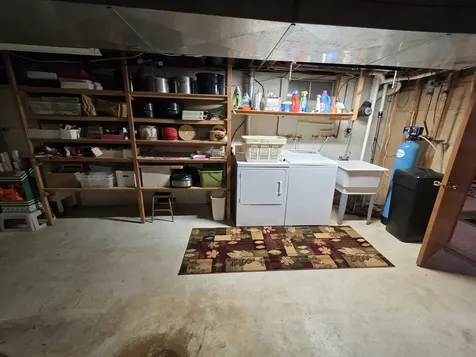 1108 Crestview Road Sterling IL 61081