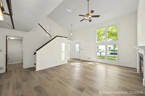 315 Newport Lane Aurora IL 60504