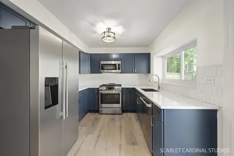 315 Newport Lane Aurora IL 60504