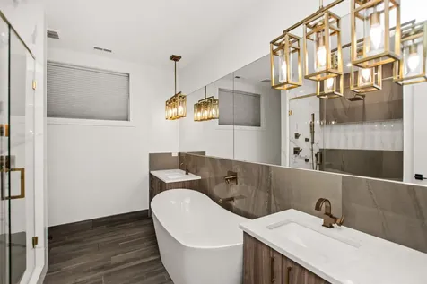 3918 South King Drive Chicago IL 60653