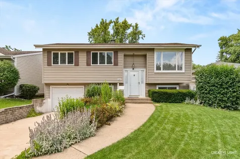 1301 Coolidge Avenue Wheaton IL 60189