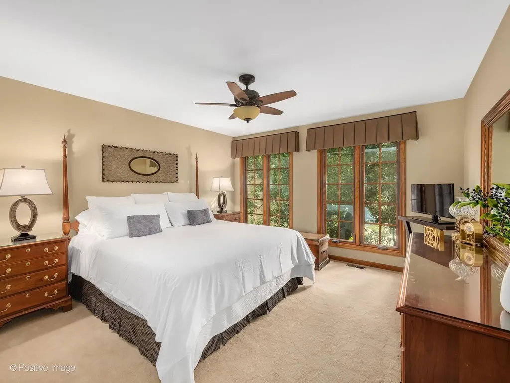 6905 Irish Court Darien IL 60561