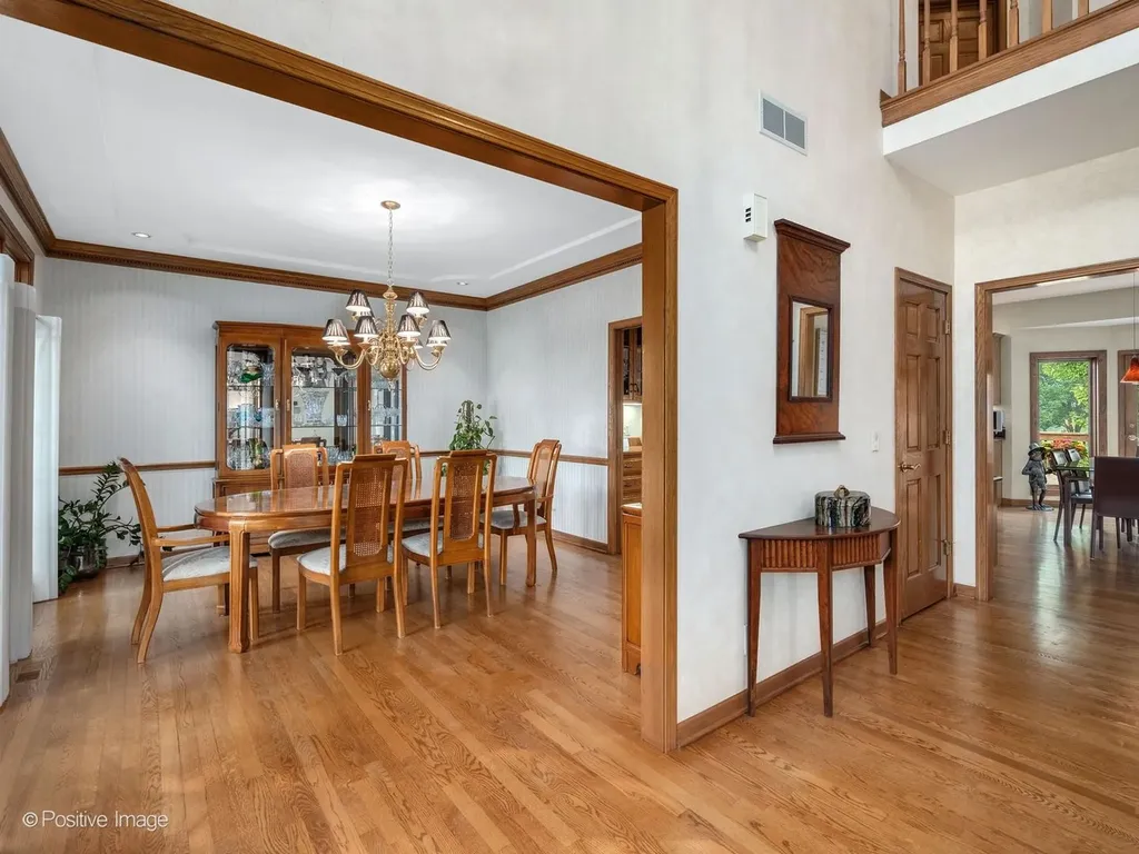 6905 Irish Court Darien IL 60561