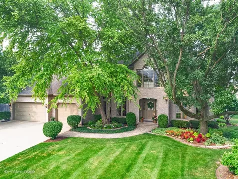 6905 Irish Court Darien IL 60561