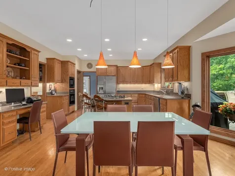 6905 Irish Court Darien IL 60561