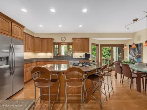 6905 Irish Court Darien IL 60561