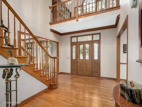 6905 Irish Court Darien IL 60561