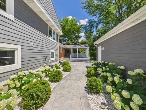 201 East Olive Avenue Prospect Heights IL 60070