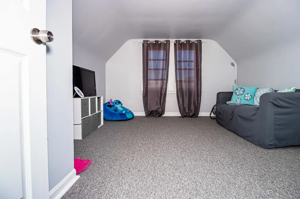 10714 South Eberhart Avenue Chicago IL 60628