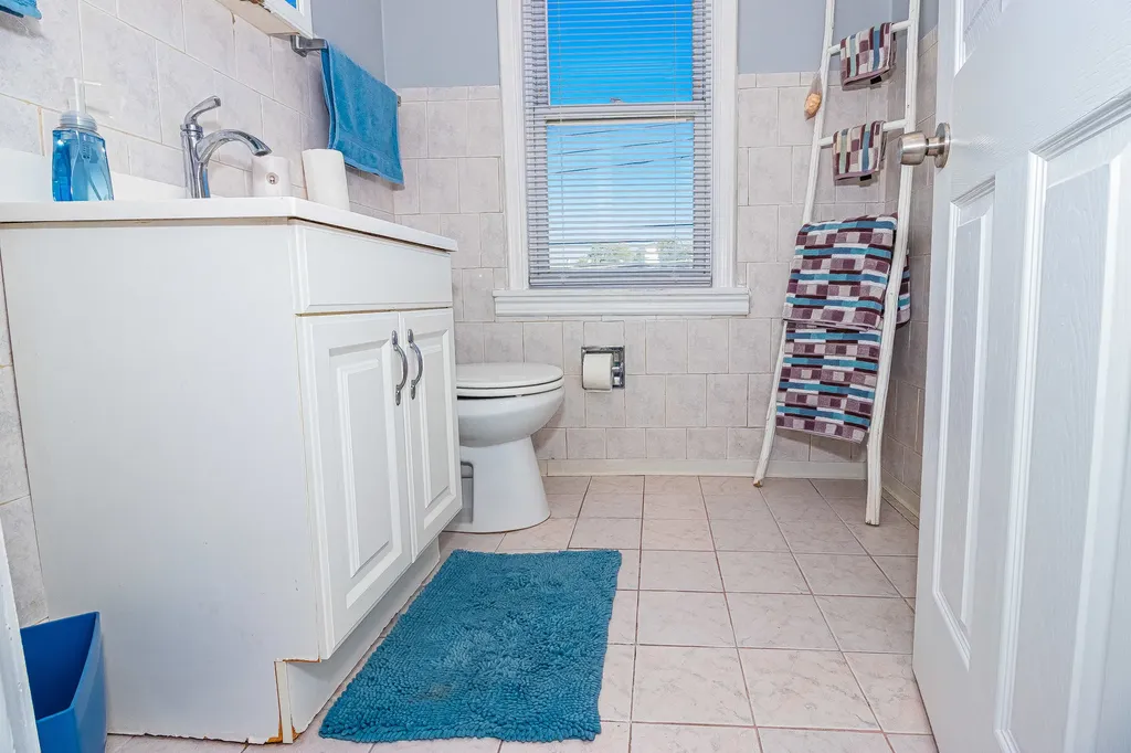 10714 South Eberhart Avenue Chicago IL 60628