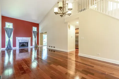 96 Manchester Drive Buffalo Grove IL 60089