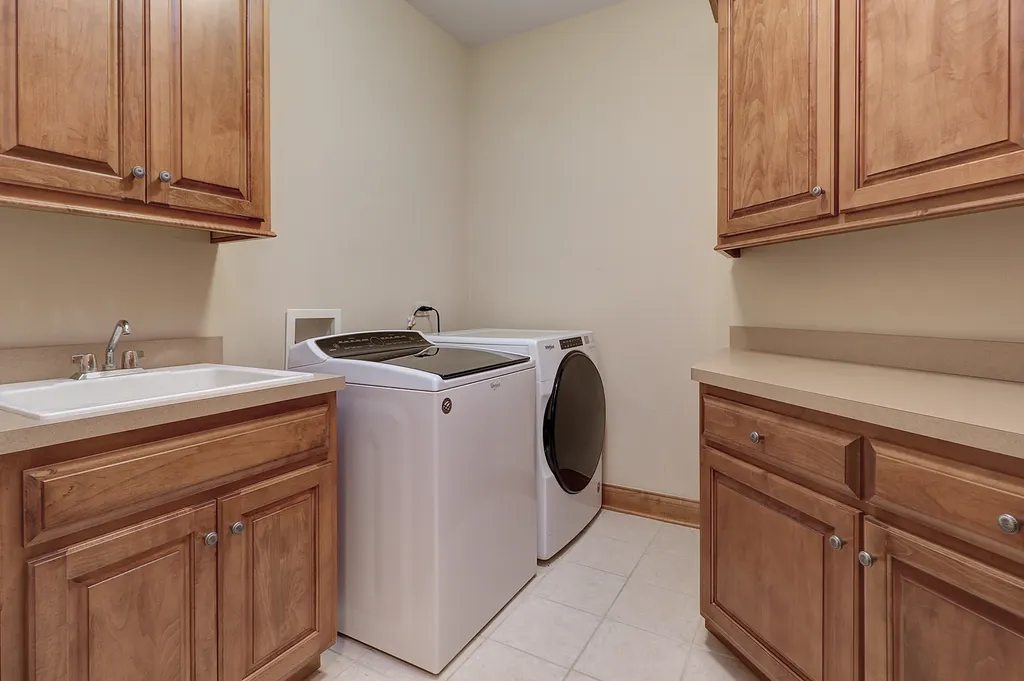 26025 Whispering Woods Circle Plainfield IL 60585