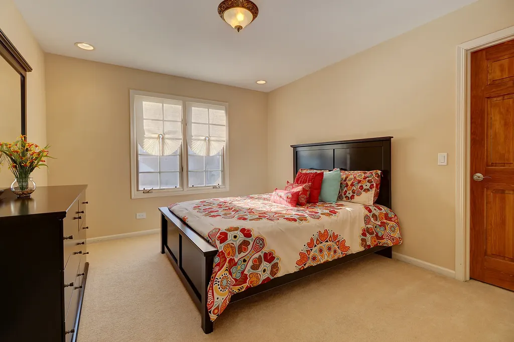 26025 Whispering Woods Circle Plainfield IL 60585
