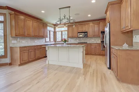 26025 Whispering Woods Circle Plainfield IL 60585