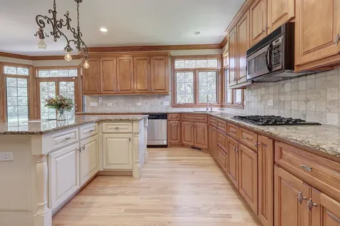 26025 Whispering Woods Circle Plainfield IL 60585