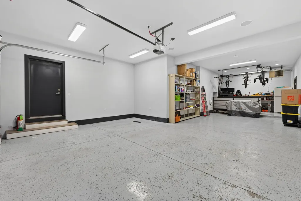 425 East Church Street Elmhurst IL 60126