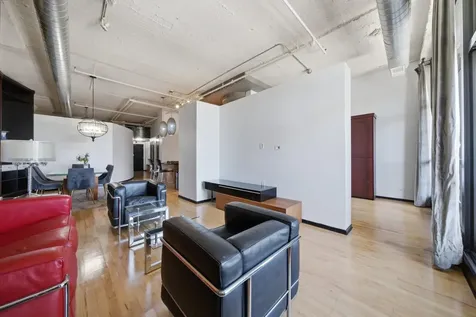 1530 South State Street Chicago IL 60605