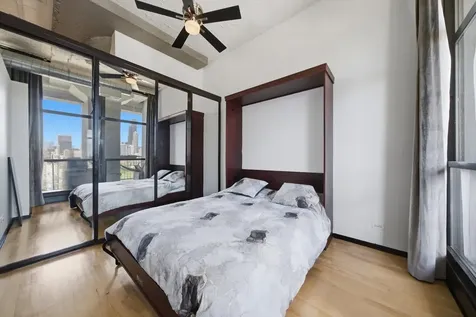 1530 South State Street Chicago IL 60605