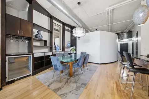 1530 South State Street Chicago IL 60605