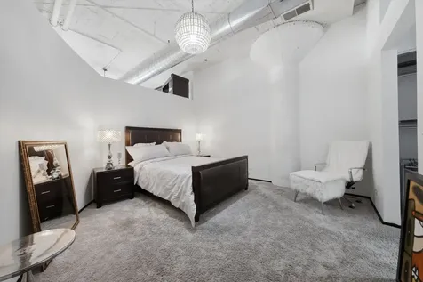 1530 South State Street Chicago IL 60605