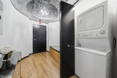 1530 South State Street Chicago IL 60605