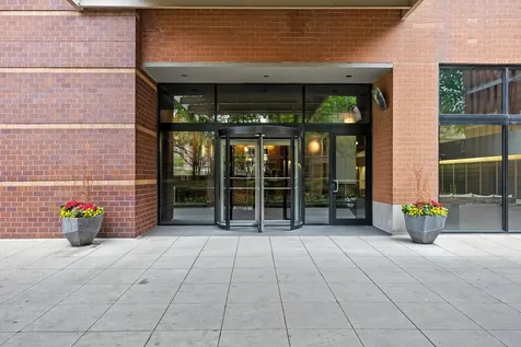 1530 South State Street Chicago IL 60605