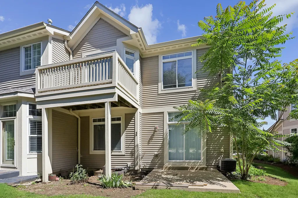 3383 Rosecroft Lane Naperville IL 60564