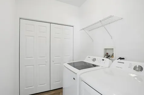 3383 Rosecroft Lane Naperville IL 60564