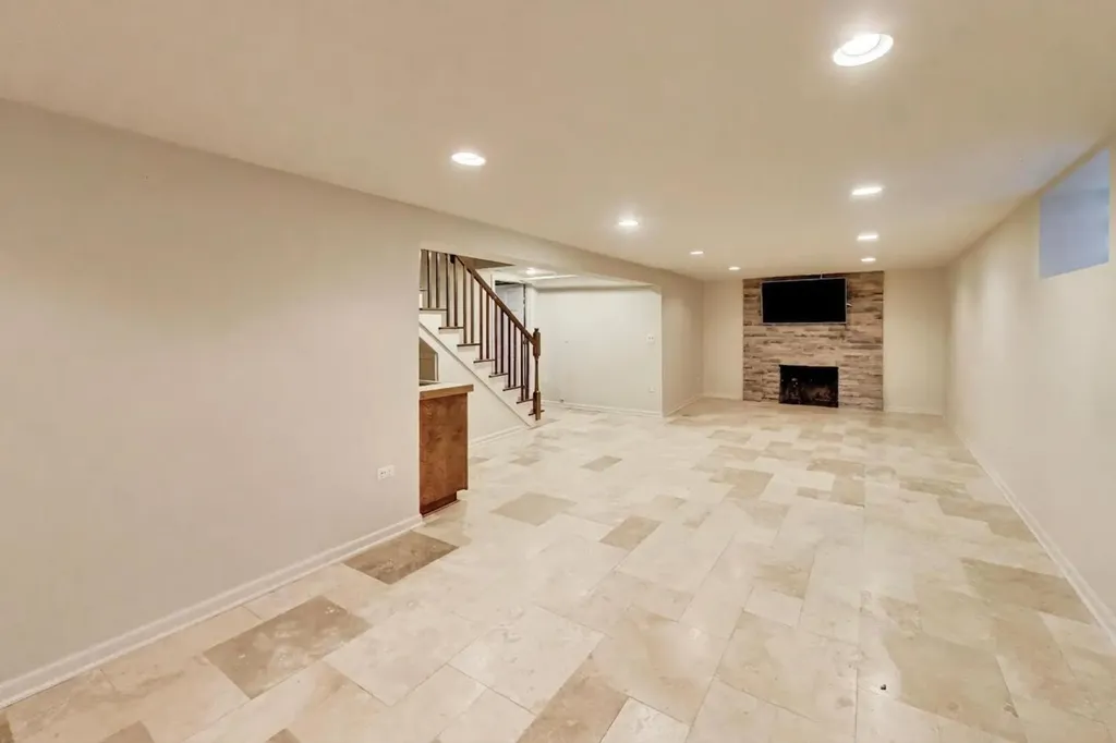 1112 South Home Avenue Park Ridge IL 60068