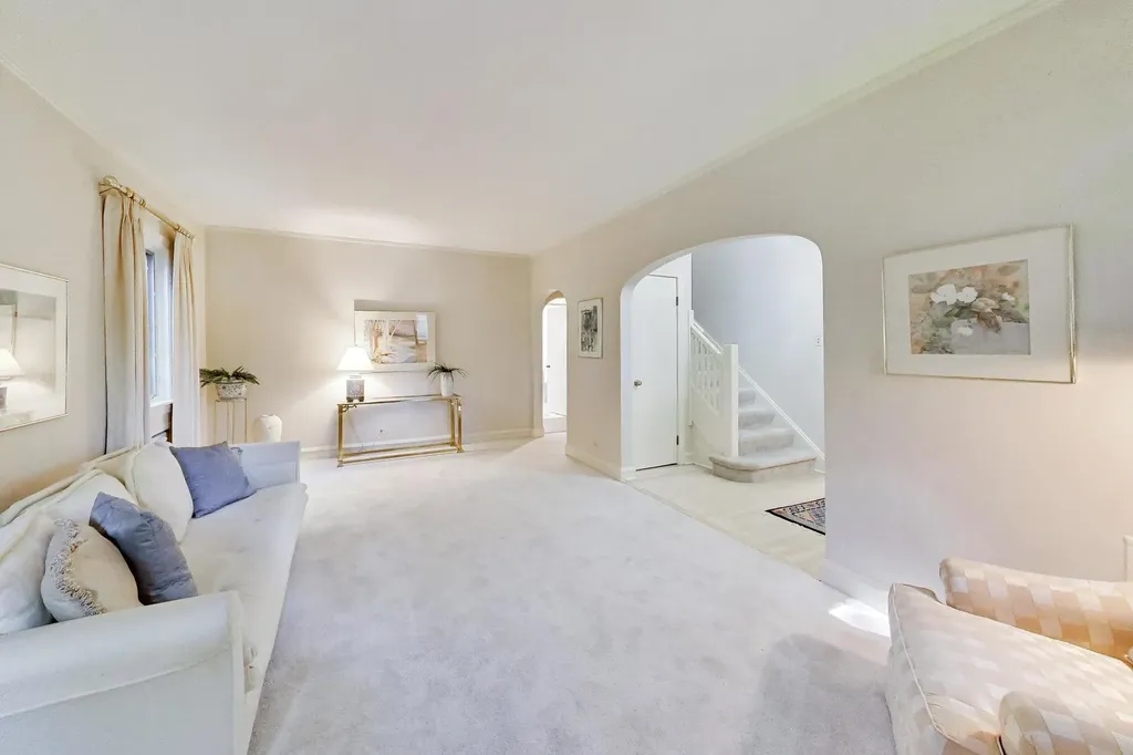 1112 South Home Avenue Park Ridge IL 60068