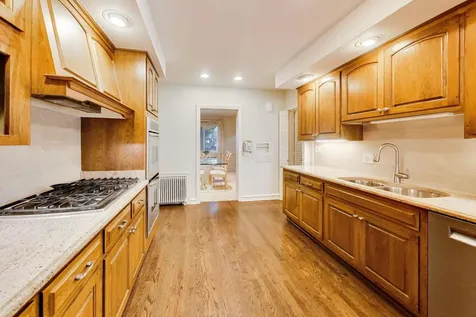 1112 South Home Avenue Park Ridge IL 60068