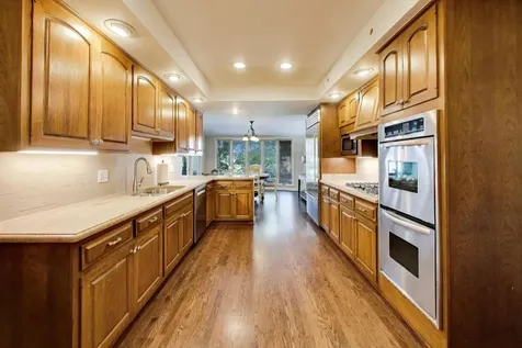 1112 South Home Avenue Park Ridge IL 60068