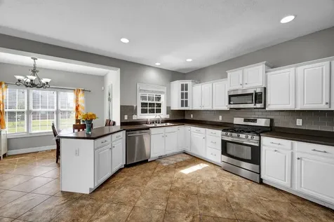 1711 Glenbridge Road Bloomington IL 61704