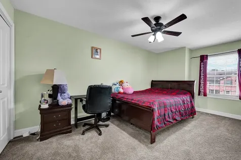 1711 Glenbridge Road Bloomington IL 61704