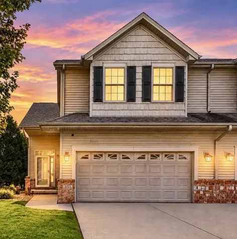1711 Glenbridge Road Bloomington IL 61704