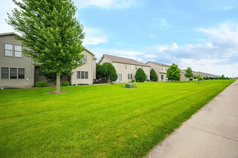 1711 Glenbridge Road Bloomington IL 61704