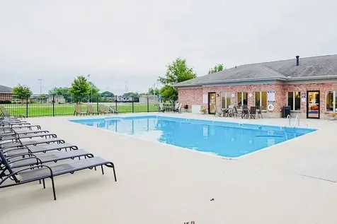 1711 Glenbridge Road Bloomington IL 61704
