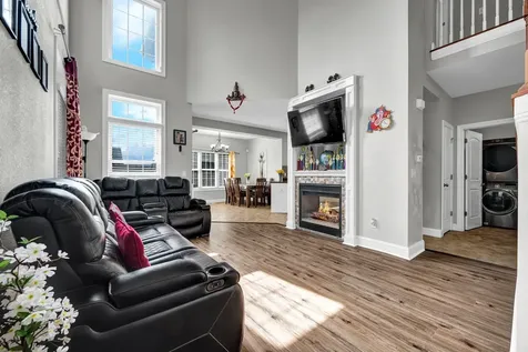 1711 Glenbridge Road Bloomington IL 61704