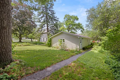 127 Alma Street Sycamore IL 60178