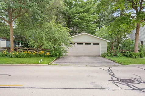 127 Alma Street Sycamore IL 60178