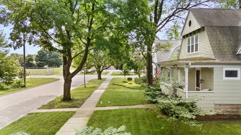 127 Alma Street Sycamore IL 60178