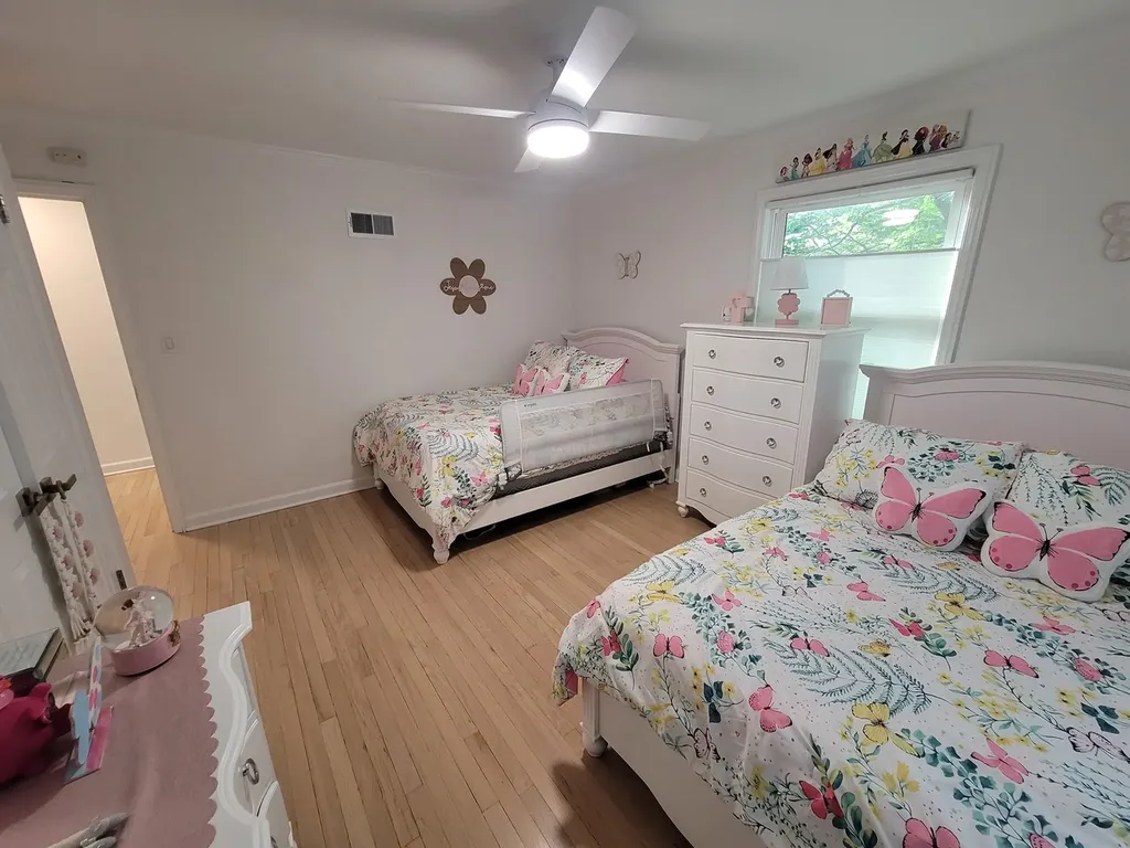 6156 North Kedvale Avenue Chicago IL 60646
