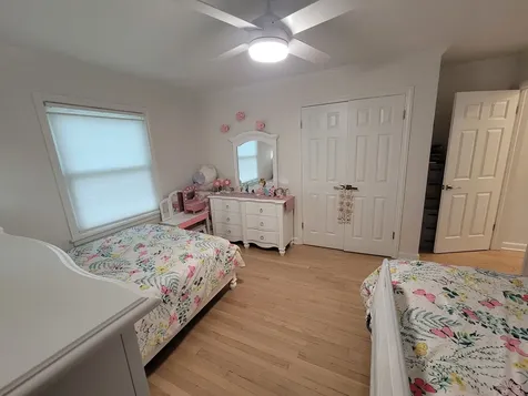 6156 North Kedvale Avenue Chicago IL 60646