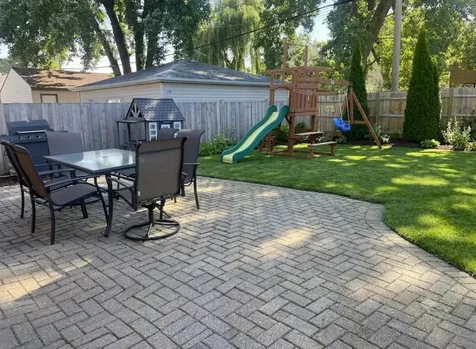 6156 North Kedvale Avenue Chicago IL 60646