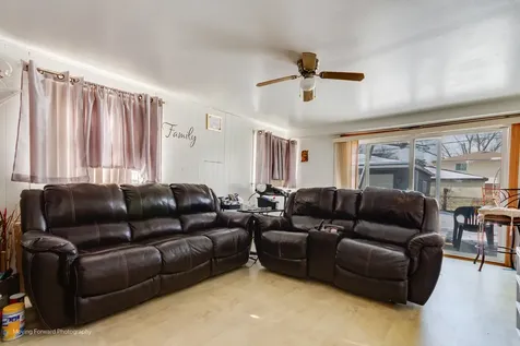 16904 Old Elm Drive Country Club Hills IL 60478