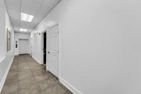 214 Main Street Woodstock IL 60098