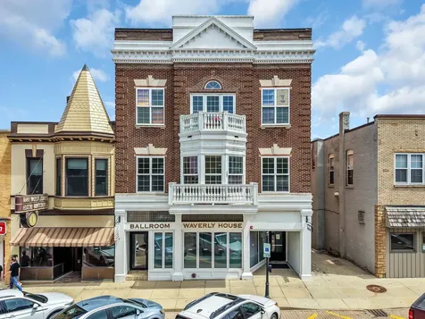 214 Main Street Woodstock IL 60098